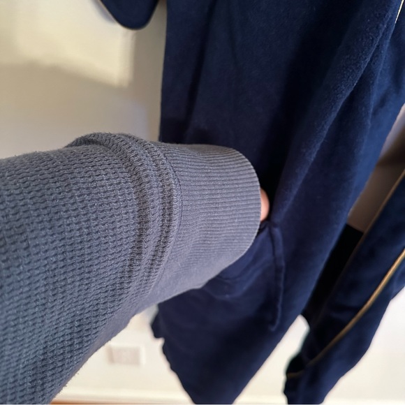 70s Vintage Robe / Vintage Velour Robe (bag14) - Picture 2 of 6